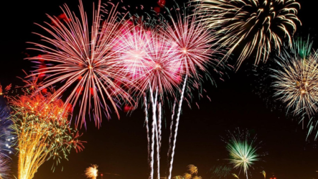 Auguri buon anno 2023: frasi e dediche.