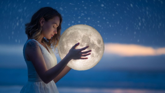 L'oroscopo del 31 dicembre: Ariete ottimista, Toro tenero.