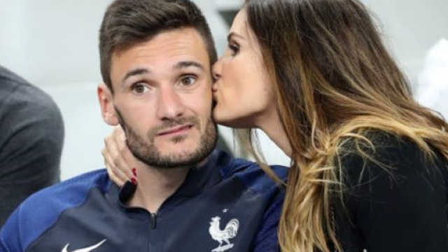 Marine Lloris, bless&eacute;e par les critiques sur son mari, laisse un message sur Instagram (capture YouTube)