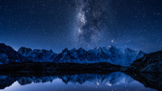 Previsioni astrologiche del 1&deg; gennaio: Toro positivo, Cancro sorpreso.