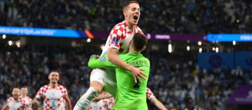 Goleiro Livaković pegou tr&ecirc;s p&ecirc;naltis (Reprodu&ccedil;&atilde;o/Twitter/@FIFAWorldCup)