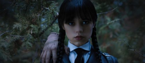 'Wandinha' bate recorde e se torna a s&eacute;rie mais vista da Netflix (Divulga&ccedil;&atilde;o/Netflix)