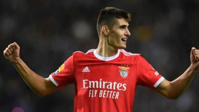 Juve, interesse per Antonio Silva