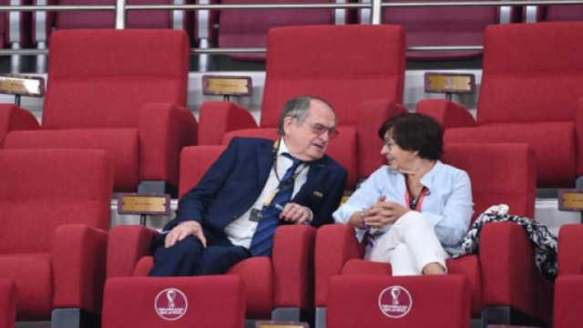 No&euml;l Le Gra&euml;t et sa compagne au Qatar Source : Capture Twitter