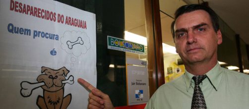 Quando deputado, Bolsonaro se opunha ao trabalho de identifica&ccedil;&atilde;o das ossadas de desaparecidos (Reprodu&ccedil;&atilde;o/Facebook)