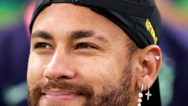 Neymar en couple avec une nouvelle Br&eacute;silienne, elle est au Qatar avec lui (capture YouTube)