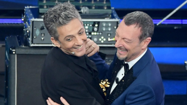 Sanremo 2022, Amadeus &egrave; il conduttore.