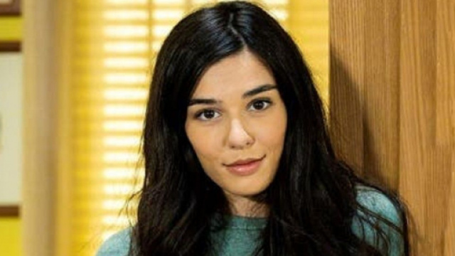 Un Posto al Sole, nuove puntate: Ross rivede Corrado che sta per morire.