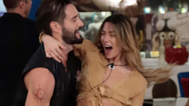 GF Vip, Soleil sparla di Alex Belli e Bar&ugrave; sbotta