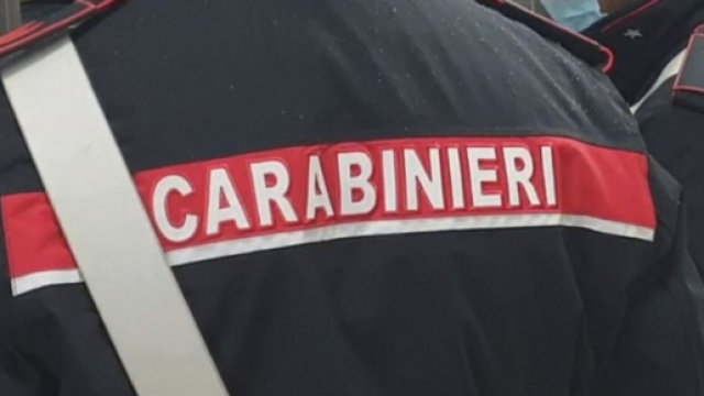 Bareggio: arrestato l'uomo di 67 accusato di aver aggredito la moglie con una mannaia.