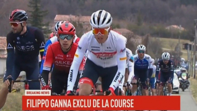 Il cambio di bici che ha portato alla squalifica di Filippo Ganna.