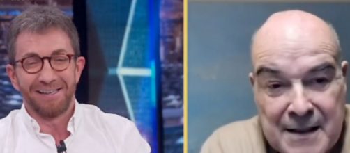 Antonio Resines con Pablo Motos en 'El Hormiguero' (Atresmedia)