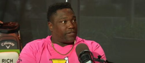 Sapp played nine seasons with the Buccaneers (Image source: The Rich Eisen Show/YouTube)