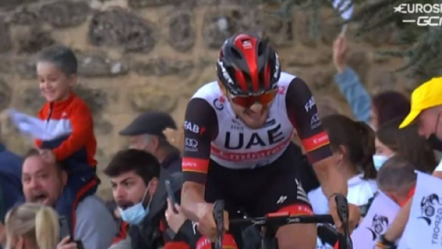 Alessandro Covi all'attacco nella Vuelta Andalucia