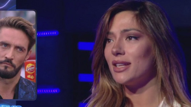 GFVip, Alex chiude con Soleil e sbotta: 'Questa roba, quando finisce, ognuno a casa sua'.