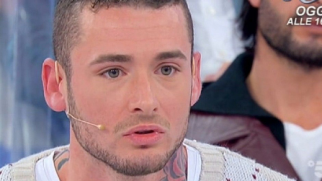 Uomini e Donne, Matteo in difficolt&agrave;: tra i possibili sostituti Nicola Pisu del GF Vip 6.