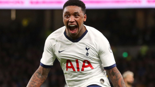 Tottenham, Steven Bergwijn piacerebbe al Milan.