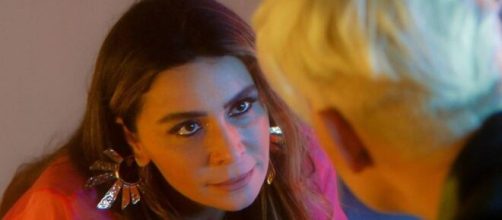 Paula e Carmem em cena de 'Quanto Mais Vida' (Reprodu&ccedil;&atilde;o/TV Globo)