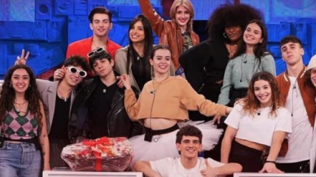 Amici 21, Dario-Cosmary assenti alla gara di ballo: pubblico pensa a isolamento per Covid.