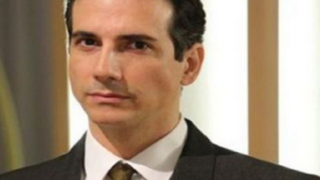 Il Paradiso, trama del 9 febbraio: Romagnoli vuole sottrarre il circolo a Umberto e Conti.