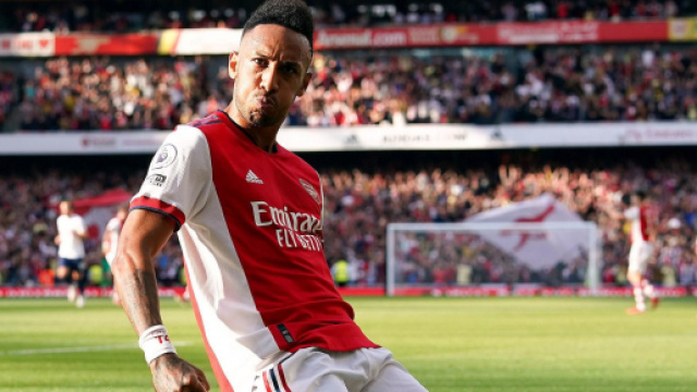 Pierre-Emerick Aubameyang officiellement annonc&eacute; au Bar&ccedil;a - Source : Top Mercato