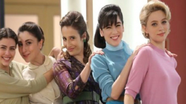 Cambio programmazione Rai maggio: stop Il Paradiso delle Signore, al suo posto Sei sorelle.