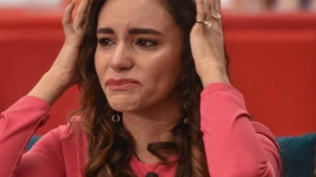 Grande Fratello Vip: Jessica diffida.