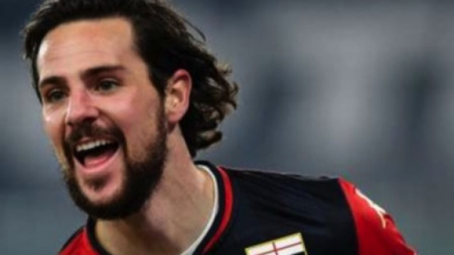 Mattia Destro, giocatore del Genoa.
