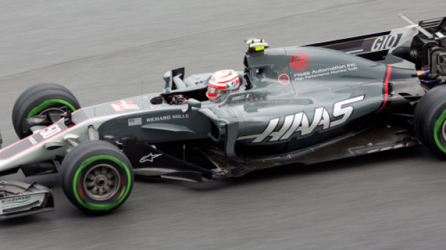 Antonio Giovinazzi potrebbe andare in Haas al posto di Mazepin.