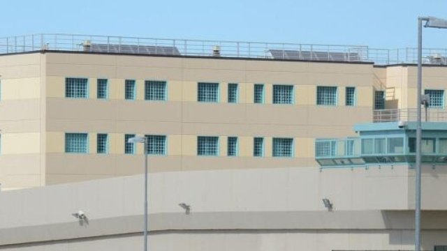 &Eacute; stato trasferito a Sassari nel carcere di Bancali l'uomo che ha ucciso il suocero e ferito gravemente la suocera e la moglie.