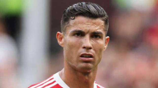 Cristiano Ronaldo, giocatore portoghese.