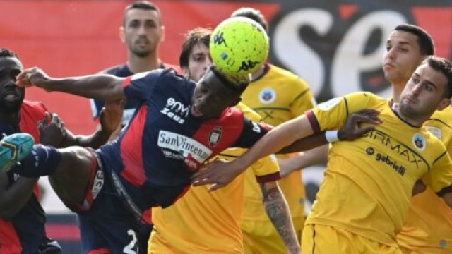 Crotone, solo un punto all'Ezio Scida.