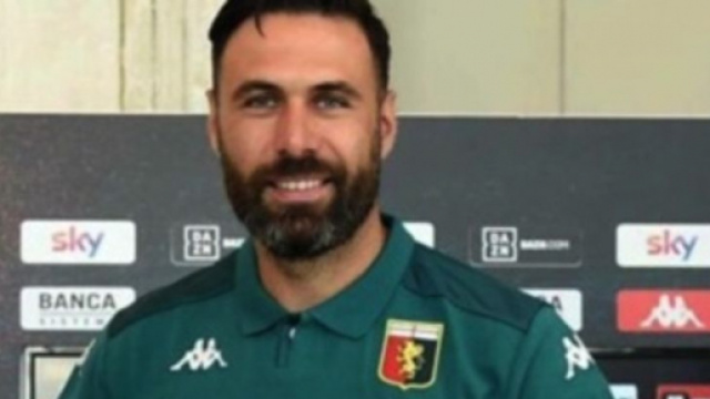 Salvatore Sirigu, portiere del Genoa.