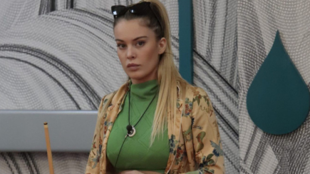 GF Vip, Sophie sgridata dalla regia.