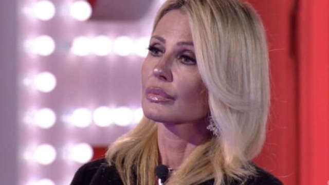 Gf Vip, Caldonazzo contro Bar&ugrave; e le sorelle Selassi&eacute;: 'Li detesto non li posso pi&ugrave; vedere'.