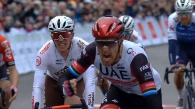 La vittoria di Matteo Trentin al Gp Le Samyn.
