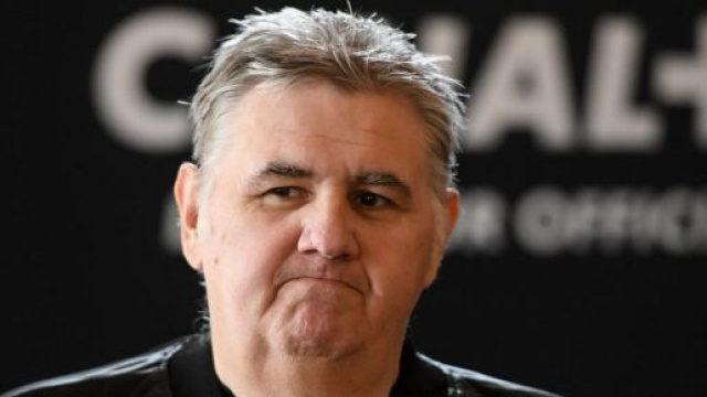 Le vrai montant touch&eacute; par Pierre M&eacute;n&egrave;s pour son &eacute;viction de Canal+ vient de fuiter (capture YouTube)