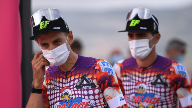 Ciclismo, molti ritiri alla Parigi-Nizza e alla Tirreno-Adriatico per sintomi influenzali.