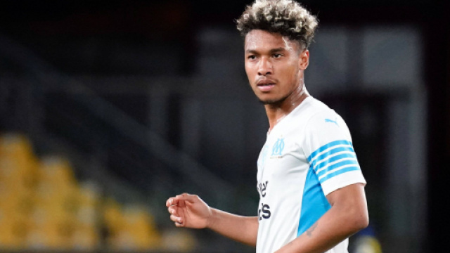 Concorrenza agguerrita per Kamara, obiettivo di mercato del Milan.