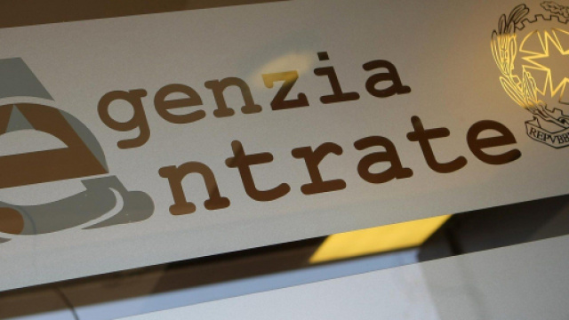 Concorso Agenzia Entrate per 100 funzionari tecnici a tempo indeterminato: serve laurea.