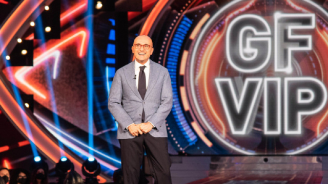 Grande Fratello Vip, spoiler ultimo appuntamento: sorprese, incontri, torna Katia in studio.