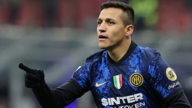 In foto Sanchez, attaccante dell'Inter.