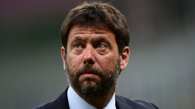 Juventus, Agnelli starebbe pensando di aggiungere un nuovo Ds al club.