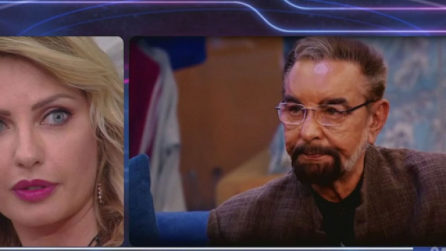 GF Vip, Manila denigrata da Kabir Bedi.