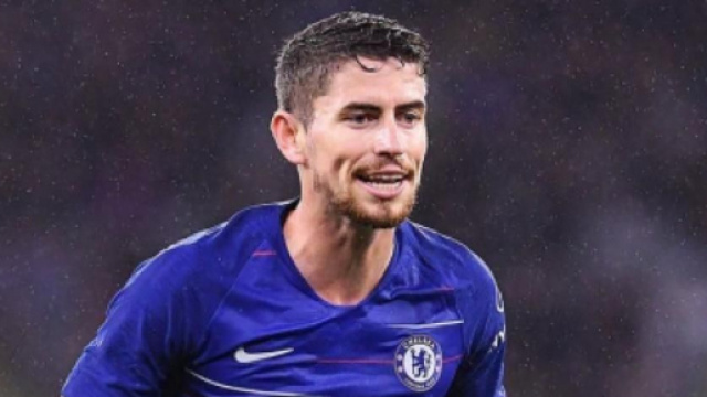 Jorginho potrebbe trasferirsi alla Juventus.
