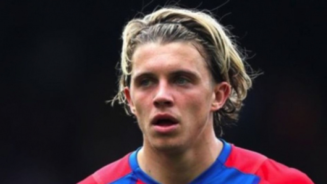 Conor Gallagher, centrocampista inglese.