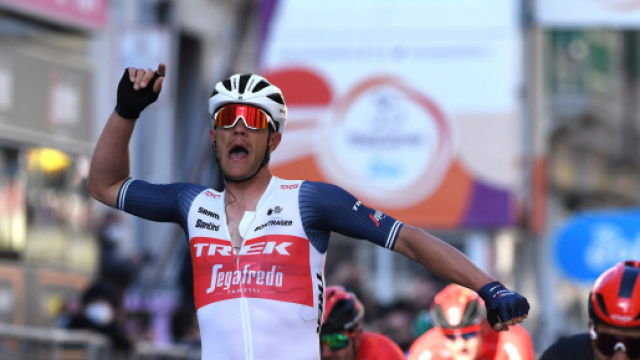 Ciclismo, Stuyver: 'Colbrelli? Meglio riposare di pi&ugrave; che riprendere troppo presto'.