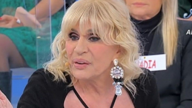 Uomini e Donne, Gemma in ombra nell'Over: sarebbe furiosa ma pronta a nuove dinamiche.