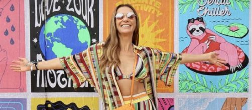 M&ocirc;nica Martelli curte primeiro dia do Lollapalooza (Reprodu&ccedil;&atilde;o/Instagram/@monicamrtelli)