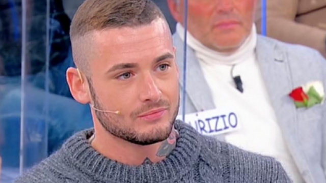 Uomini e Donne, Matteo confuso e stanco: ipotesi scelta tra fine marzo e inizio aprile.